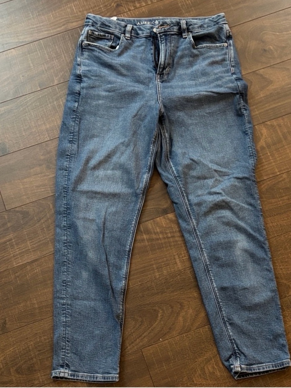 American Eagle Curvy Mom Jeans, 10 Long